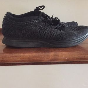Men’s Nike Flyknit Racer